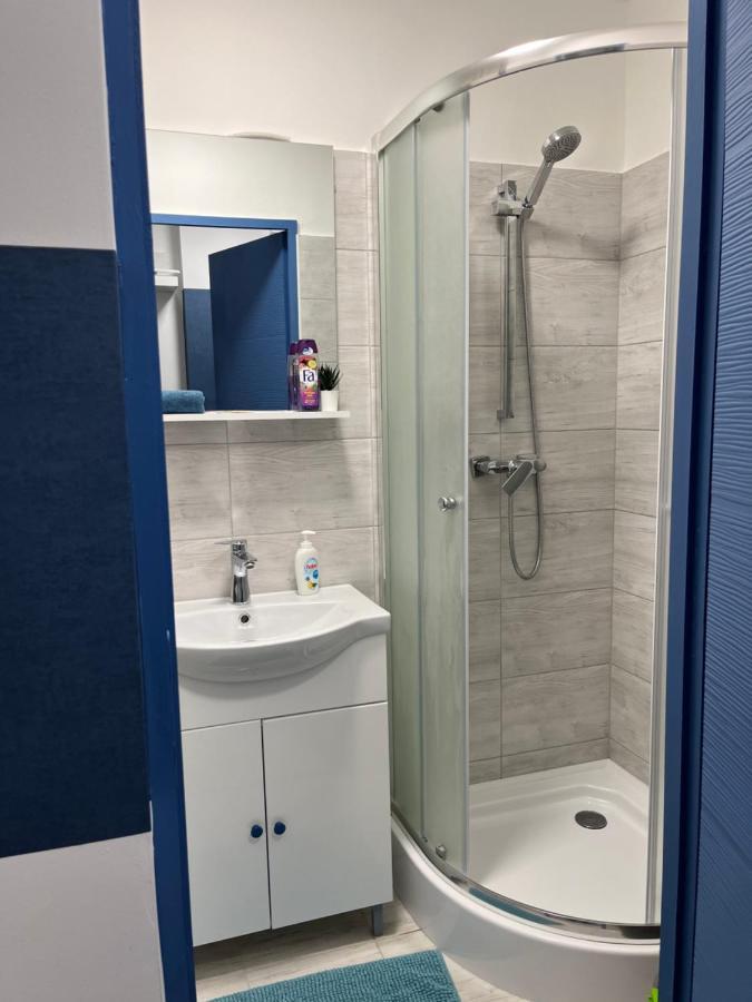 City Center Apartman 2. 나지카니자 외부 사진