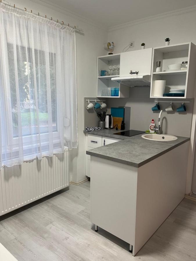 City Center Apartman 2. 나지카니자 외부 사진